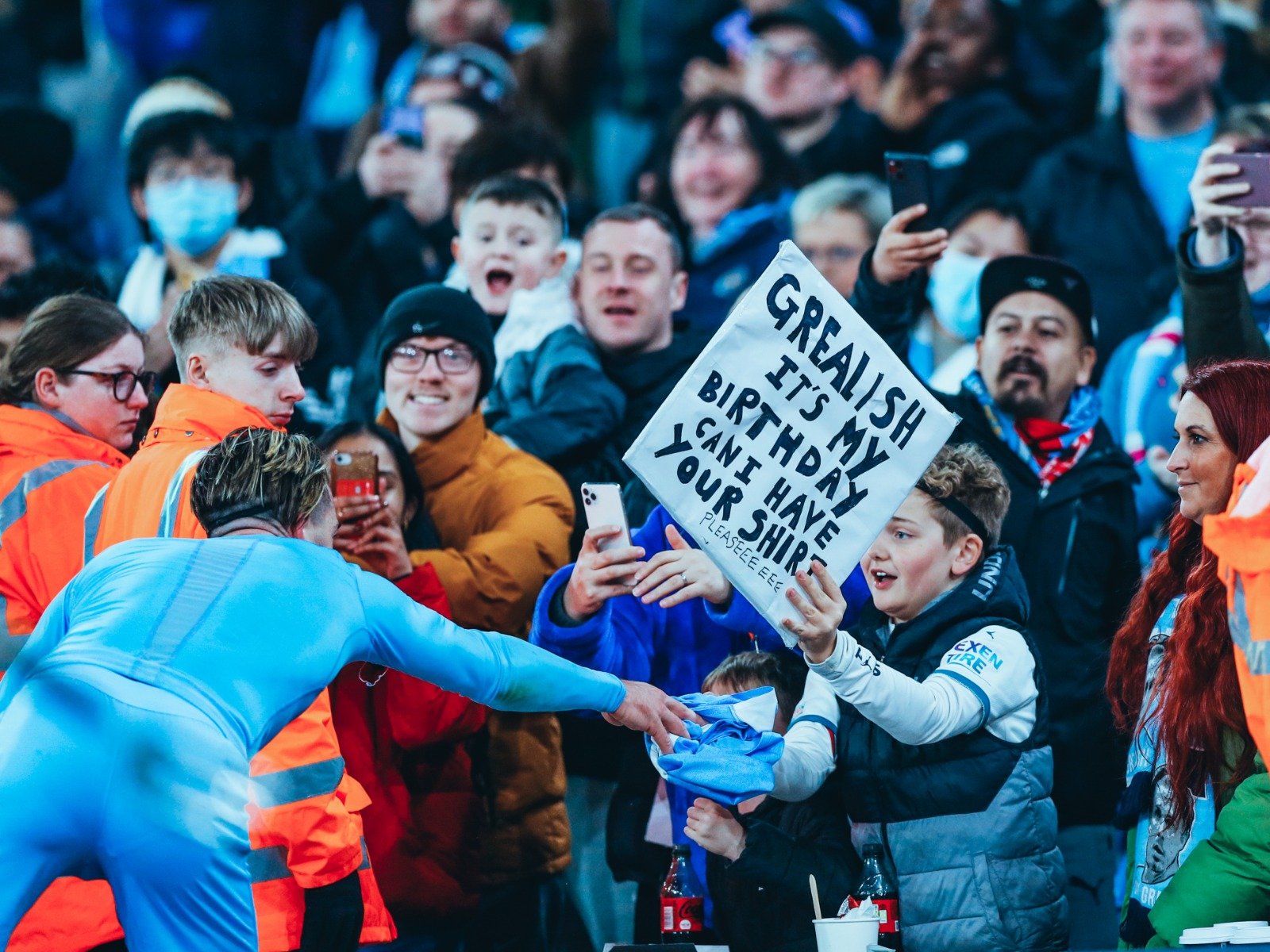 表现以及趋 表现以及趋